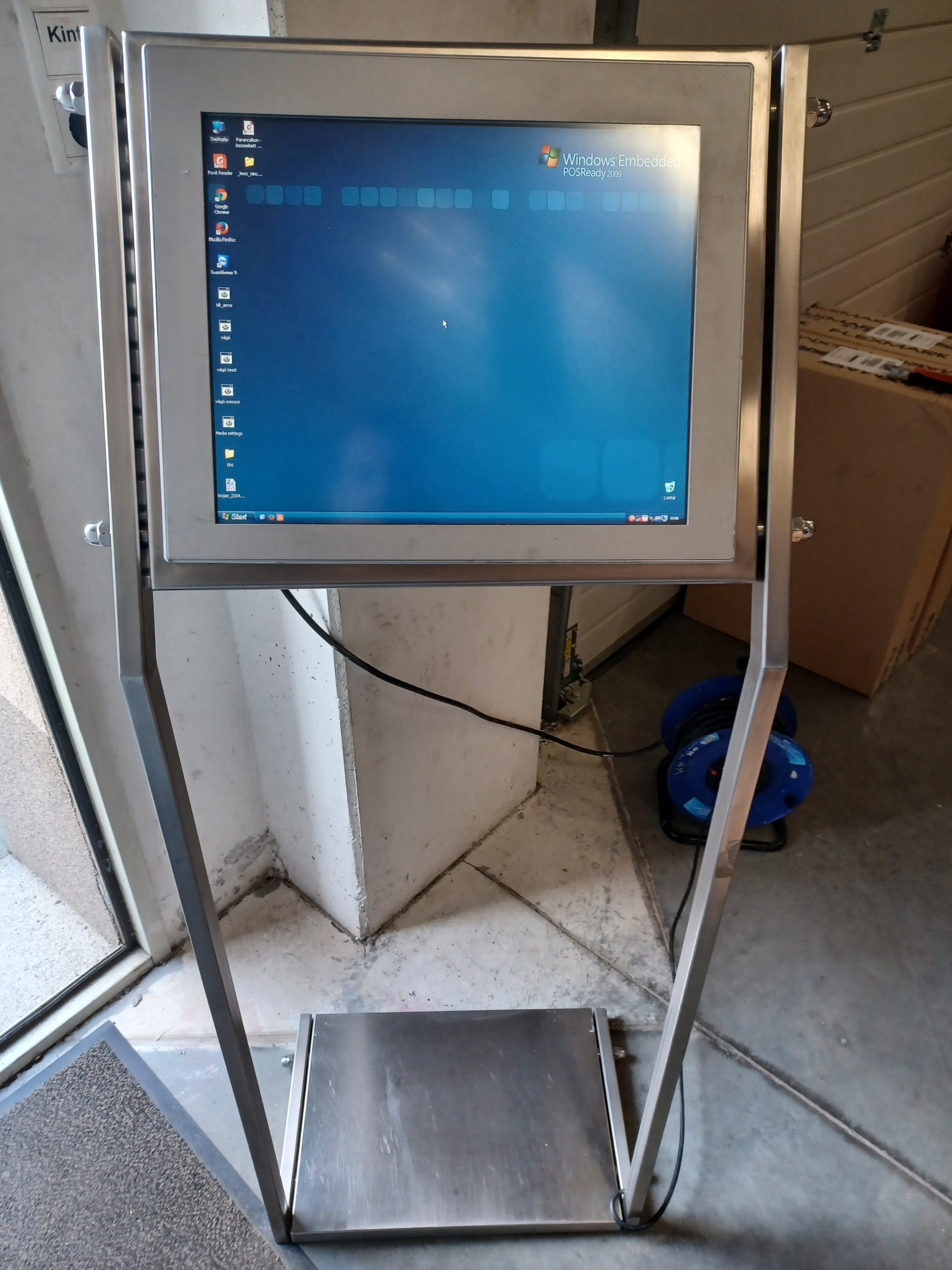 Rozsdamentes, IP67 védettságű ipari panel PC terminál
