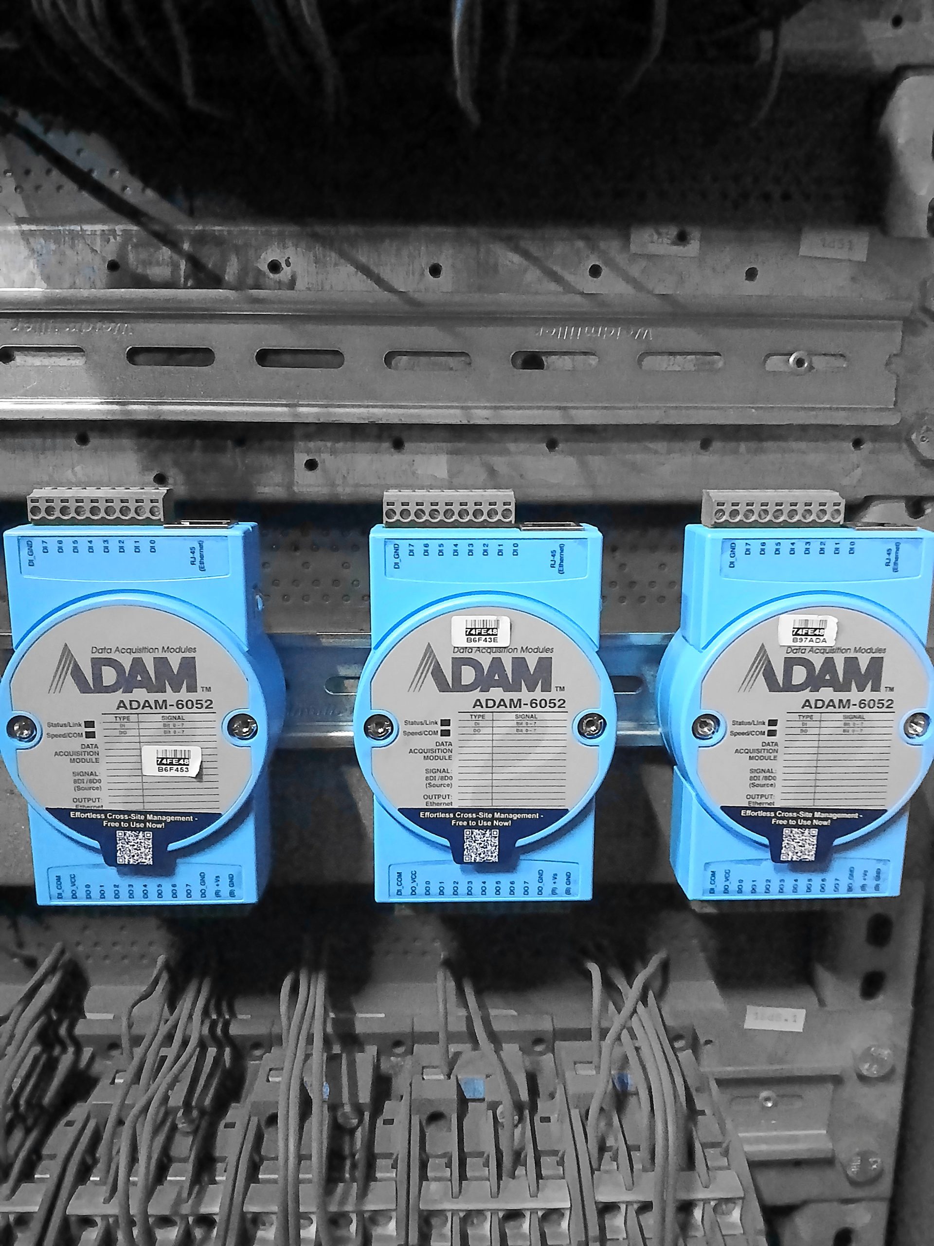 ipari adatgyűjtés Advantech ADAM modulokkal